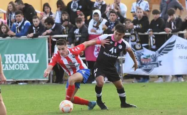 El Tordesillas cae en Astorga con un golazo de Peláez