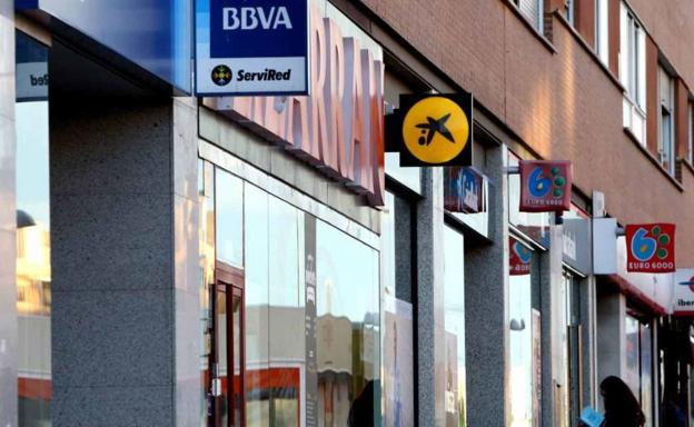 La banca gana 16.000 millones a la espera del nuevo impuesto