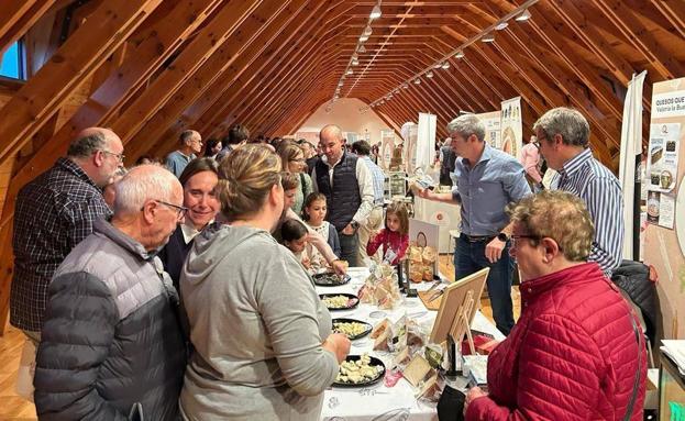 Más de 4.800 personas visitan la segunda edición de Vallaqueso