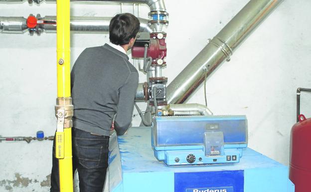 «Si quieres estar en manga corta a cinco grados, lo vas a pagar»