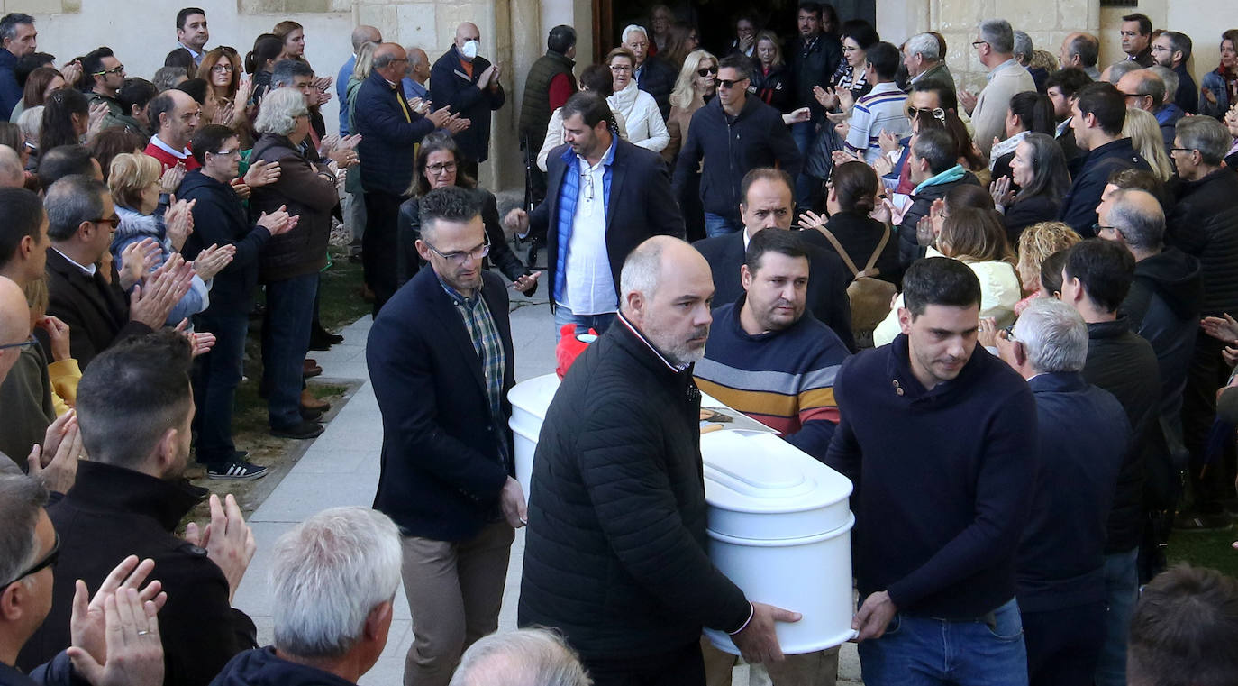 Segovia despide a la pequeña Olivia con un 'hasta luego'