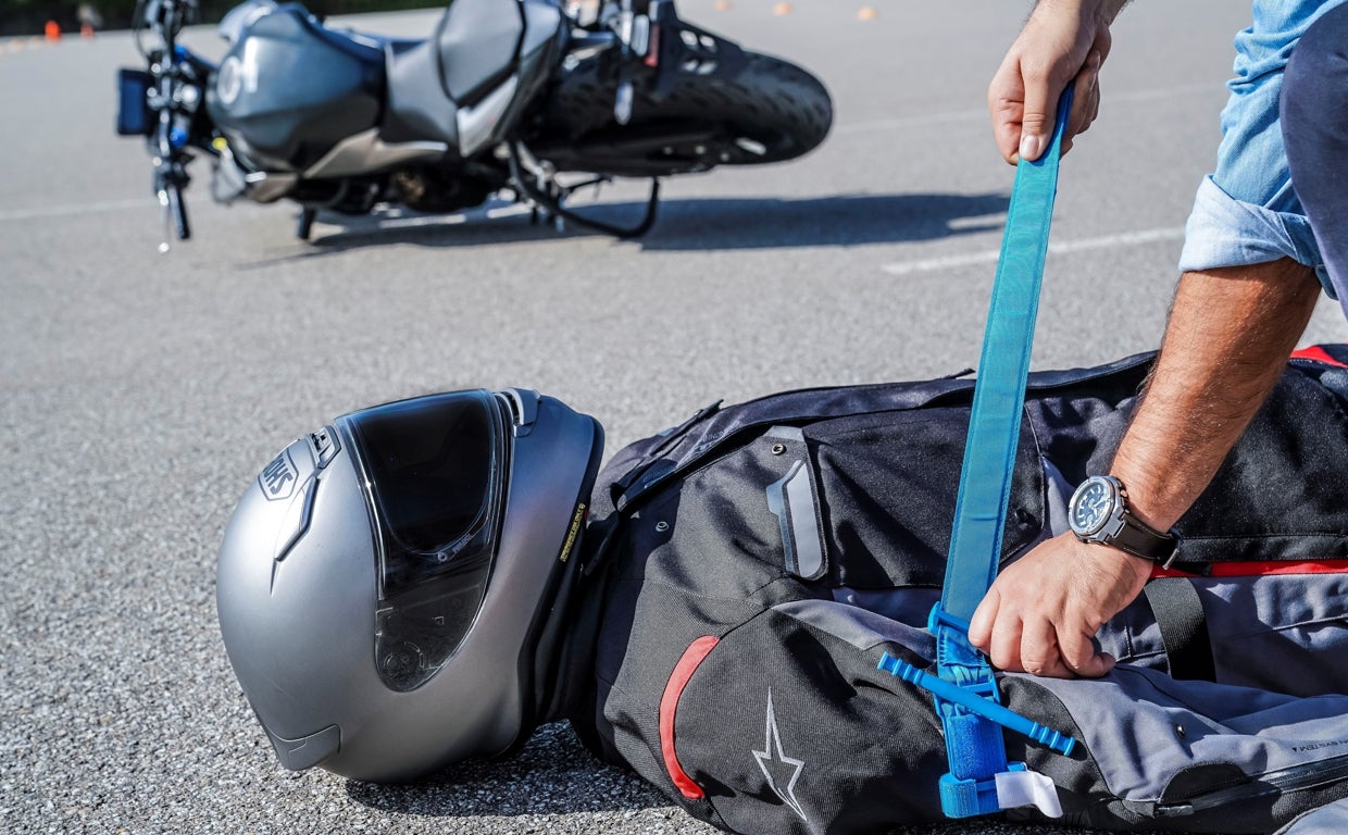 Cómo socorrer a un motorista en caso de emergencia