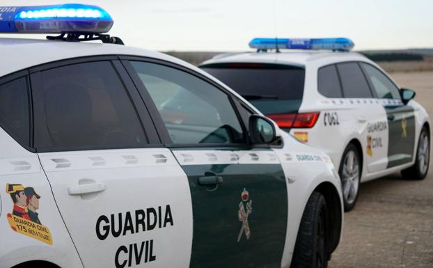 Detenido en Velilla por amenazar a una guardia civil con una navaja