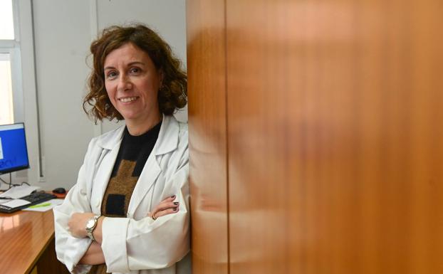 «Los profesionales debemos acompañar a los transexuales, protegerlos porque supone una fractura vital»