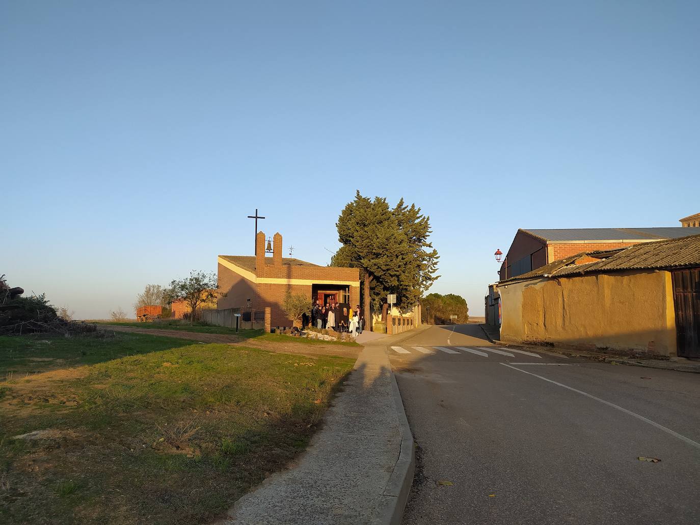 Villalán de Campos vuelve a disfrutar de la centenaria tradición de correr las castañas