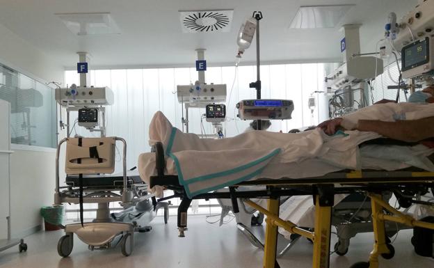 La región encabeza la ocupación hospitalaria por covid del país pese a su baja incidencia