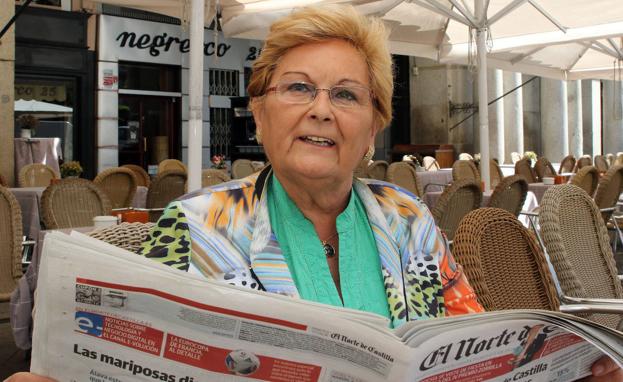 «Las jóvenes quieren irse porque no hay nada, ni cines, ni bares»