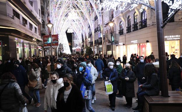 La campaña navideña generará 17.400 contratos en la región, un 13,7% menos que el año pasado