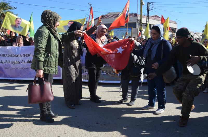 Erdogan anuncia una «operación terrestre» en Siria para frenar el «terrorismo» kurdo