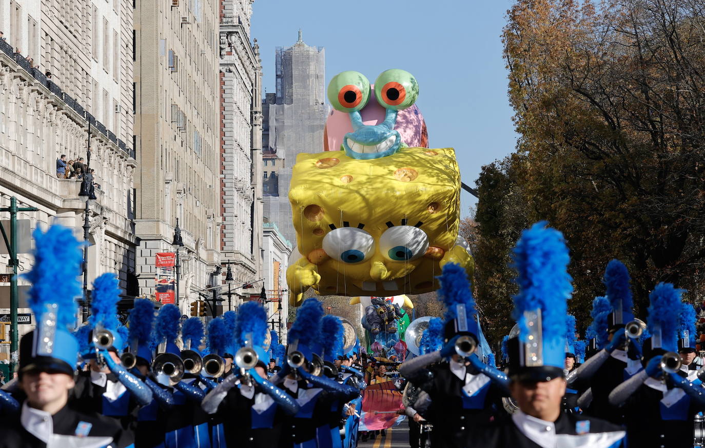Espectacular desfile de los almacenes Macy's en Nueva York para comenzar la Navidad