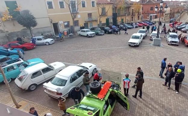 Cigales acoge una concentración de 80 coches clásicos