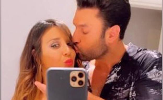 Alicia Peña califica de «mentira» todo lo relacionado entre su marido Jorge Pérez y Alba Carrillo