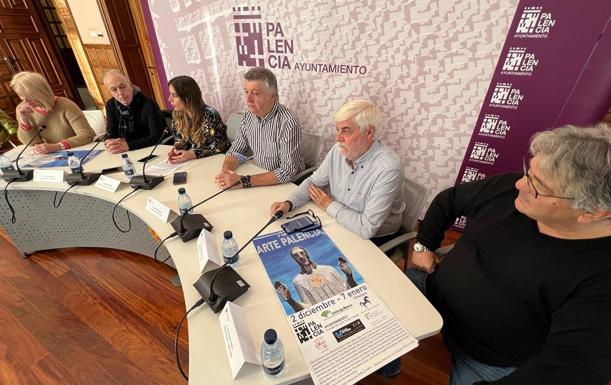 54 artistas plásticos palentinos volverán a unirse para mostrar su obra en la Calle Mayor