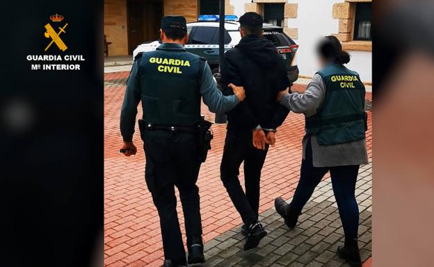 Detenido por robar y pernoctar en tres casas de Cantalejo