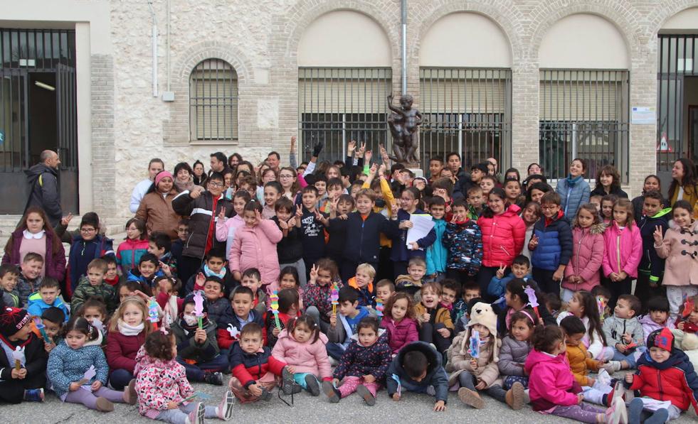 'Los niños de la villa' regresan al colegio La Villa