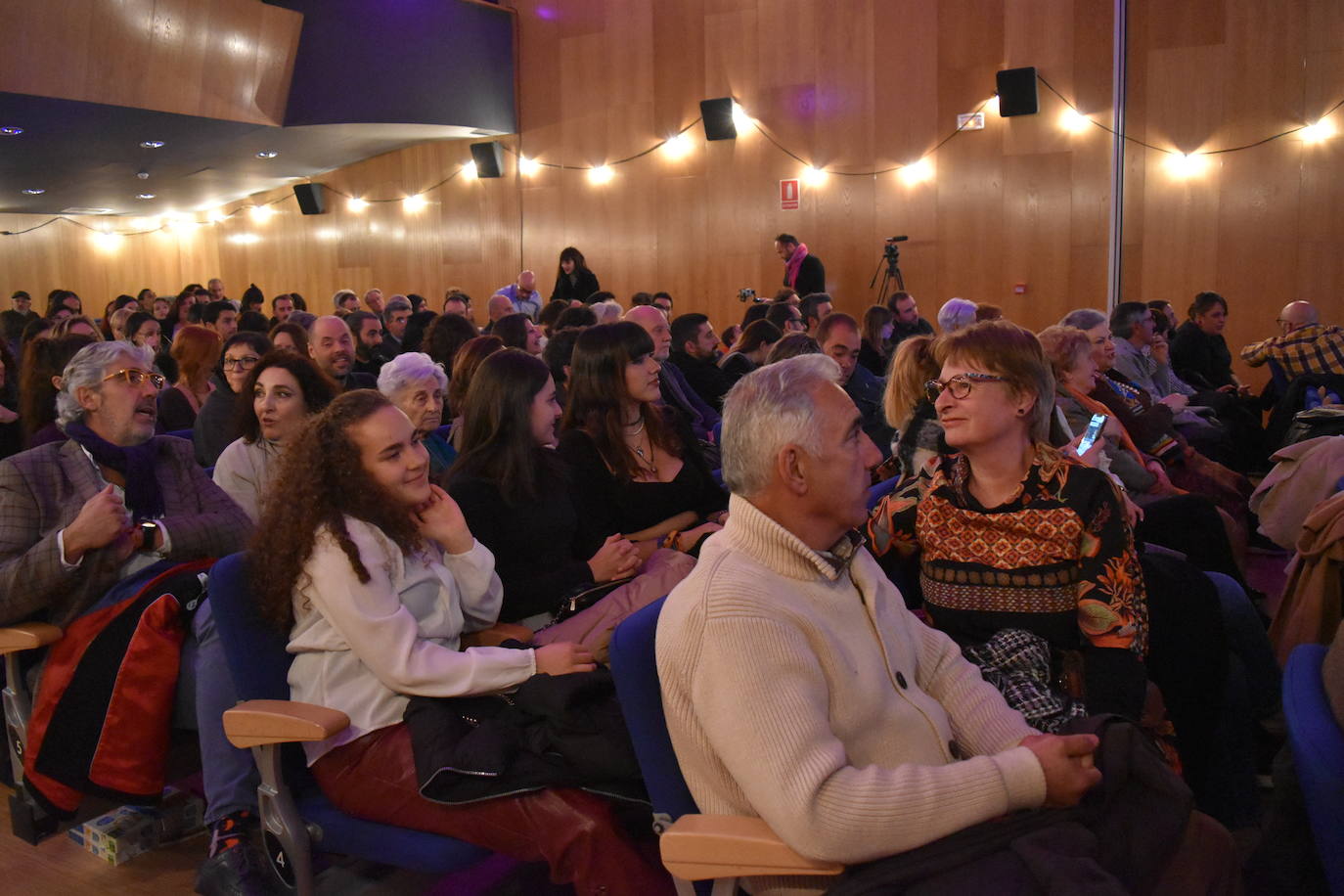 Invitados a la clausura del Festival de Aguilar