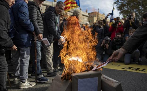 Colapsados por el extremismo