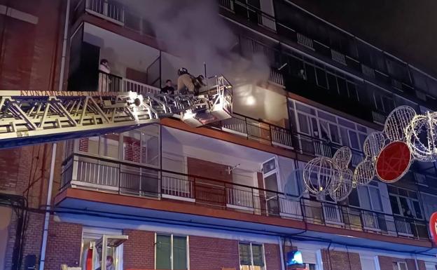 Un conato de incendio obliga a evacuar el Sfera de la calle Santiago
