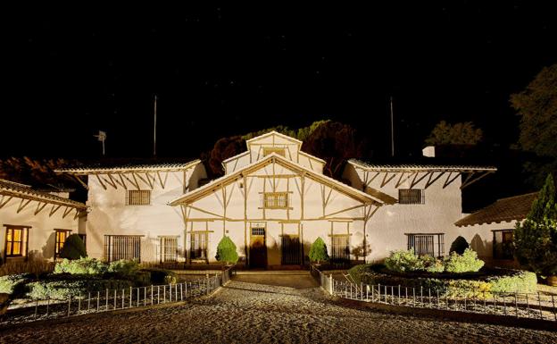 Dehesa de los Canónigos, una casa con bodega
