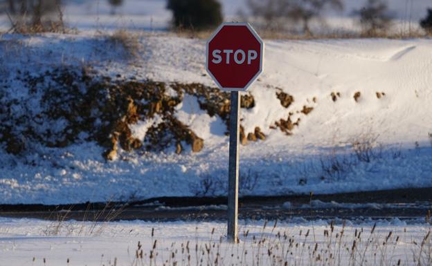 Las recomendaciones de la DGT para conducir con nieve