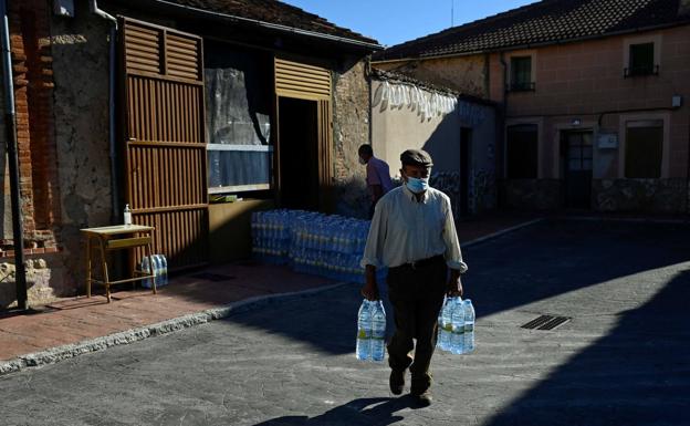 Castilla y León suma 63 municipios con agua contaminada por nitratos