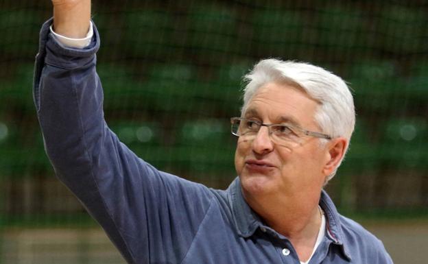 «No podemos defraudar a los que han confiado en la forma de trabajar del club»