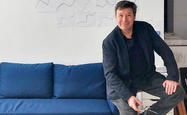 Martínez Parra presenta en Valladolid su proyecto de escritura a partir de fotografías