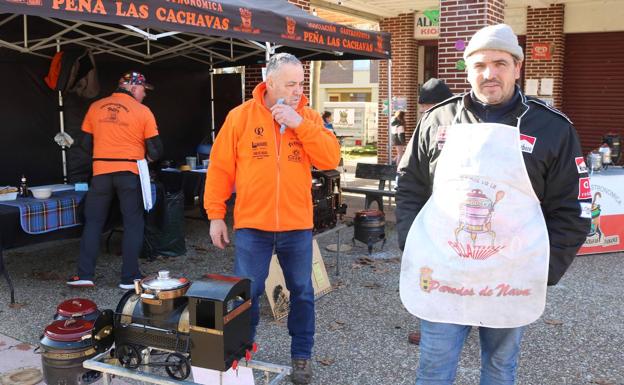 El concurso de ollas ferroviarias de Villamuriel reúne a 29 participantes