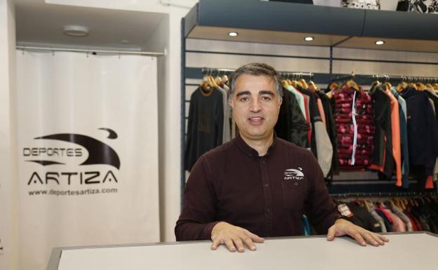 Deportes Artiza gana el Premio de Comercio Tradicional de Castilla y León