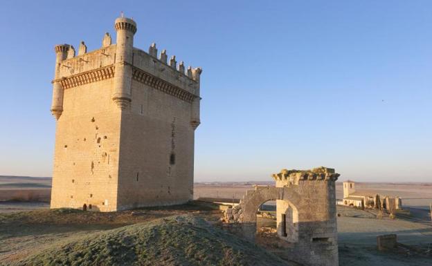 El castillo de Belmonte de Campos recibe 280.000 euros para su reforma