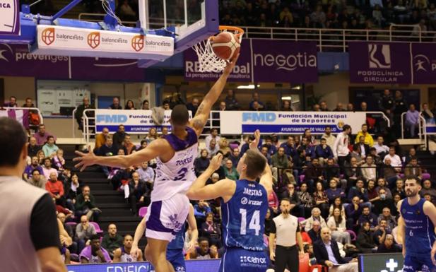 Mike Torres, en el Quinteto Ideal de la Jornada