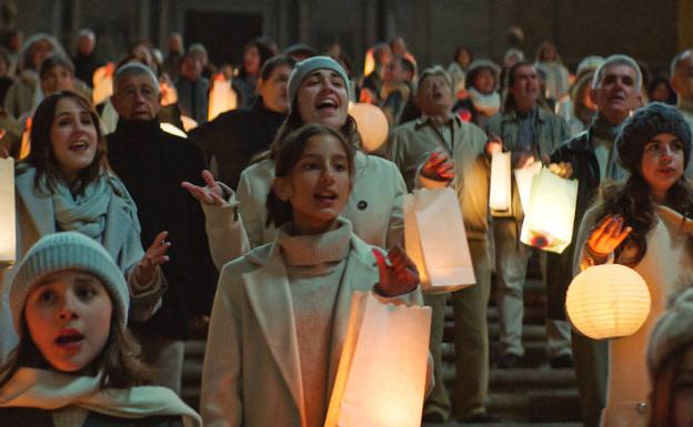 La Fundación 'la Caixa' convierte su vídeo coral participativo en un cuento de Navidad