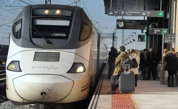 Doce líneas de alta velocidad de Castilla y León bajarán sus precios en enero