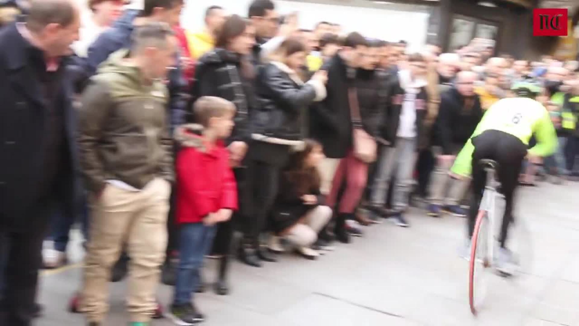 Hugo Sanz y Enma Alonso ganan la popular Carrera del Pavo de Segovia