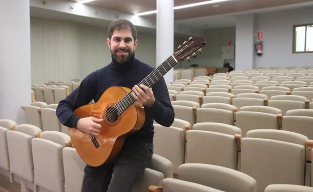 Miguel Fraile redescubre la faceta guitarrista de Agapito Marazuela