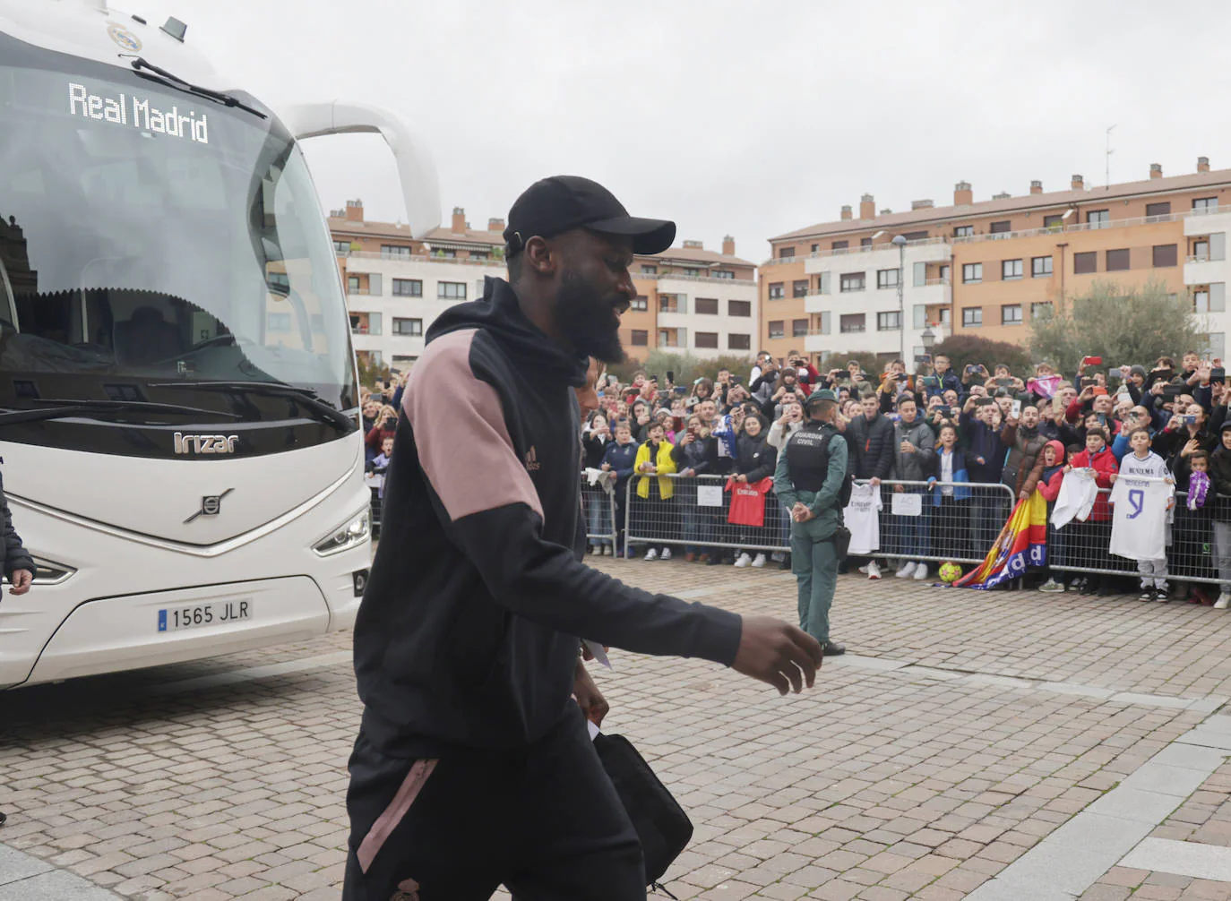 El Real Madrid llega a su hotel de concentración en Valladolid