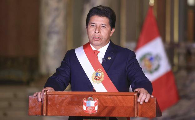 Detenido el presidente de Perú tras intentar un autogolpe