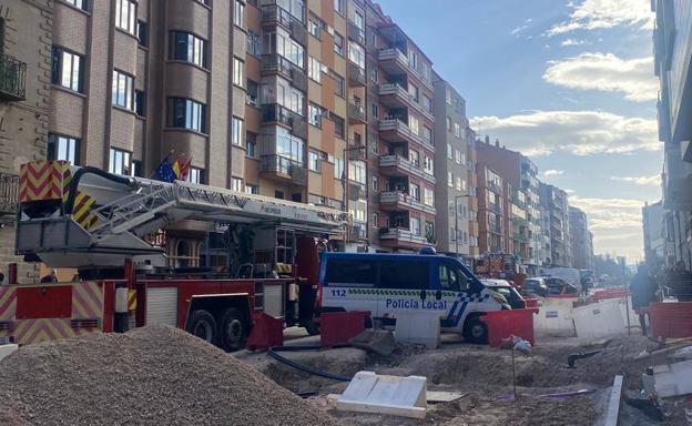 Una mujer subida a un tejado da el susto de Año Nuevo en Aranda de Duero