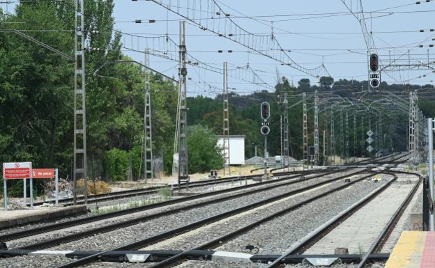 La alerta por viento suspende la circulación ferroviaria entre León y Asturias