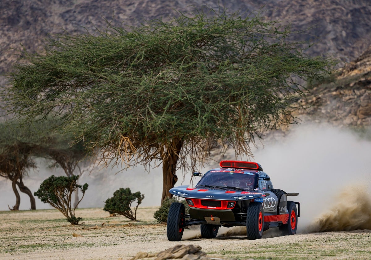 Así supera un coche eléctrico el rally más duro del mundo