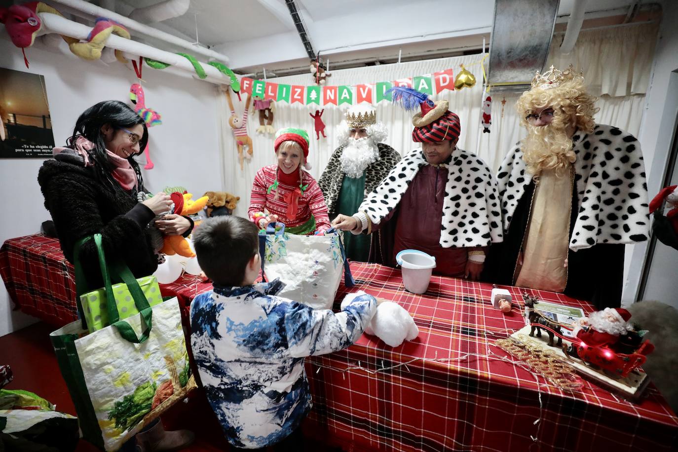 Los Reyes Magos se adelantan para los niños de familias vulnerables