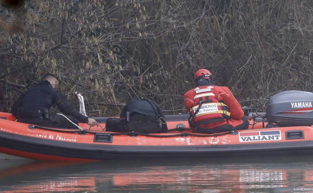 Intentó salvar al conductor que cayó al río: «Le gritaba que se soltase el cinto»