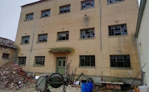 Diez viviendas públicas para Paredes