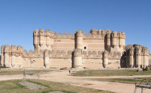 Una avería deja sin luz al Castillo de Coca durante las vacaciones navideñas