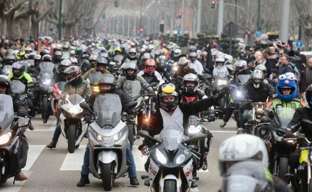 Un multitudinario desfile en una edición de récord en Pingüinos