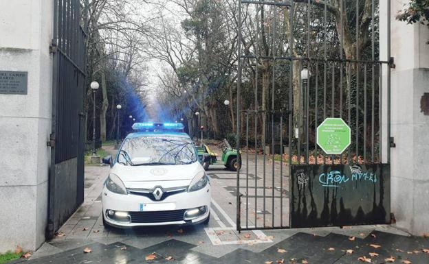Cerrado el Campo Grande de Valladolid por las fuertes rachas de viento