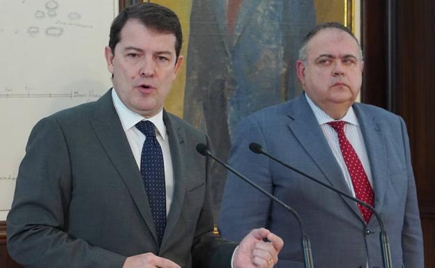 Vox lleva el paralizado protocolo antiaborto de Castilla y León al Congreso