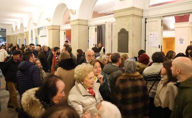 Juan Diego Botto recupera en Valladolid la función que tuvo que suspender por afonía