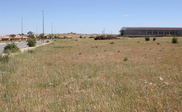 Bernuy inicia el proceso para convertir a Segovia en la segunda corona industrial de Madrid