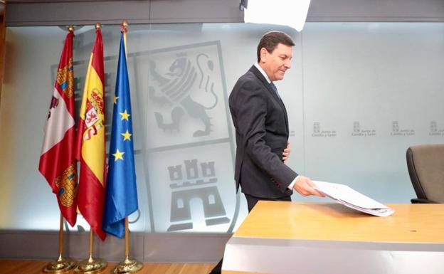 Fernández Carriedo: «En ningún caso habrá coacción hacia la mujer que acude al médico»